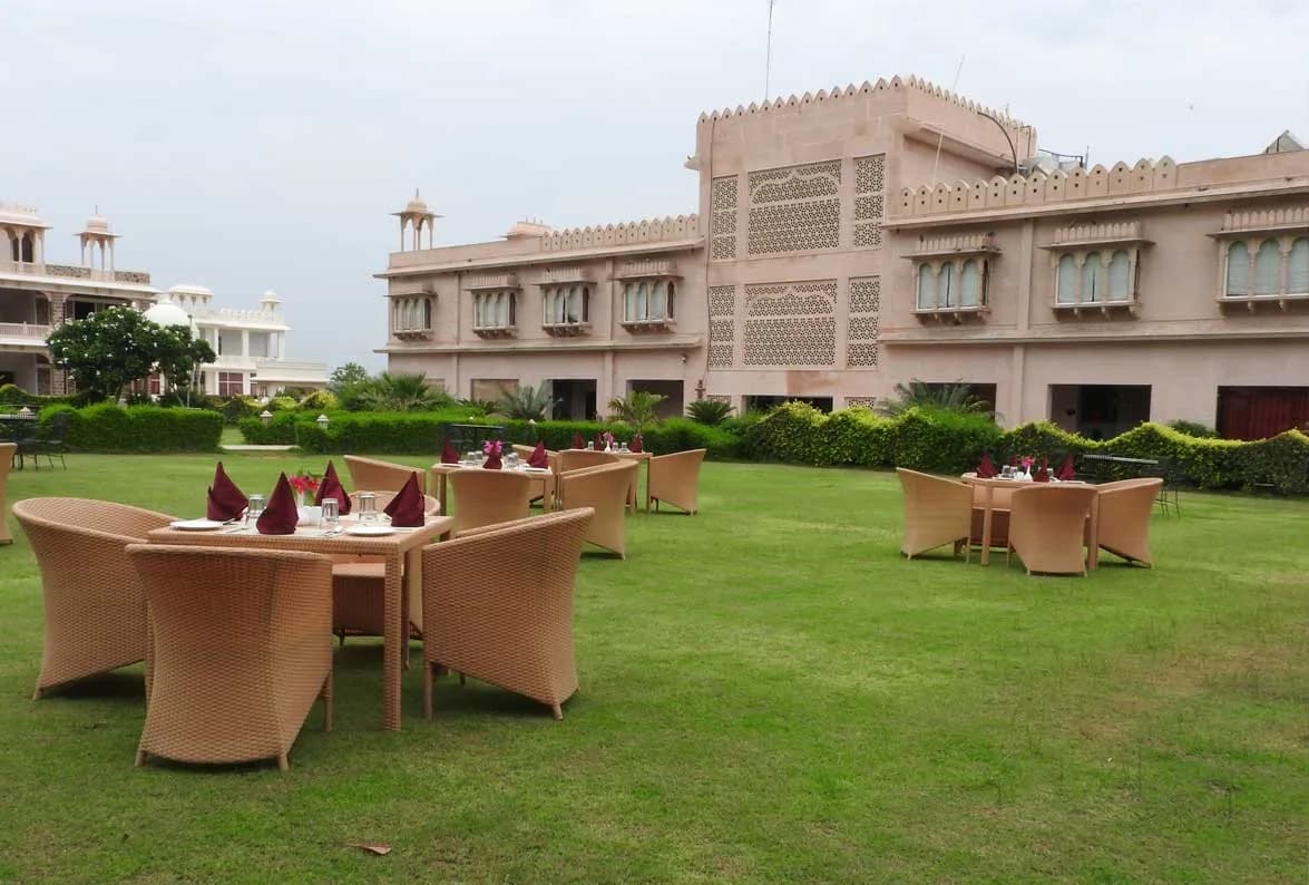 Resort restaurant dining and Rajasthani hospitality at Bhanwar Singh Palace Pushkar