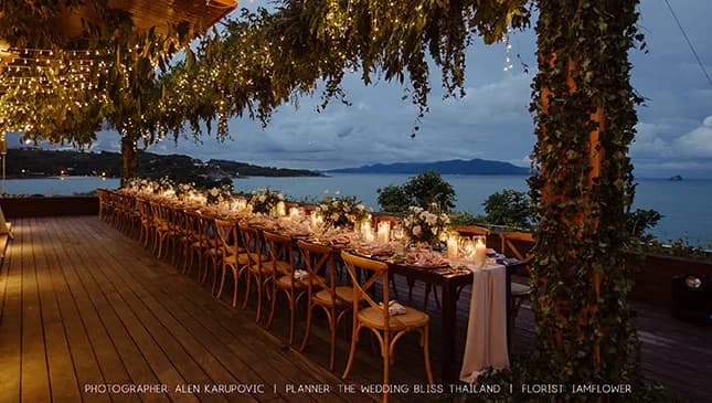 Cape Fahn Long Dtai southern-Thai restaurant seaside dining and hospitality setting, Koh Samui