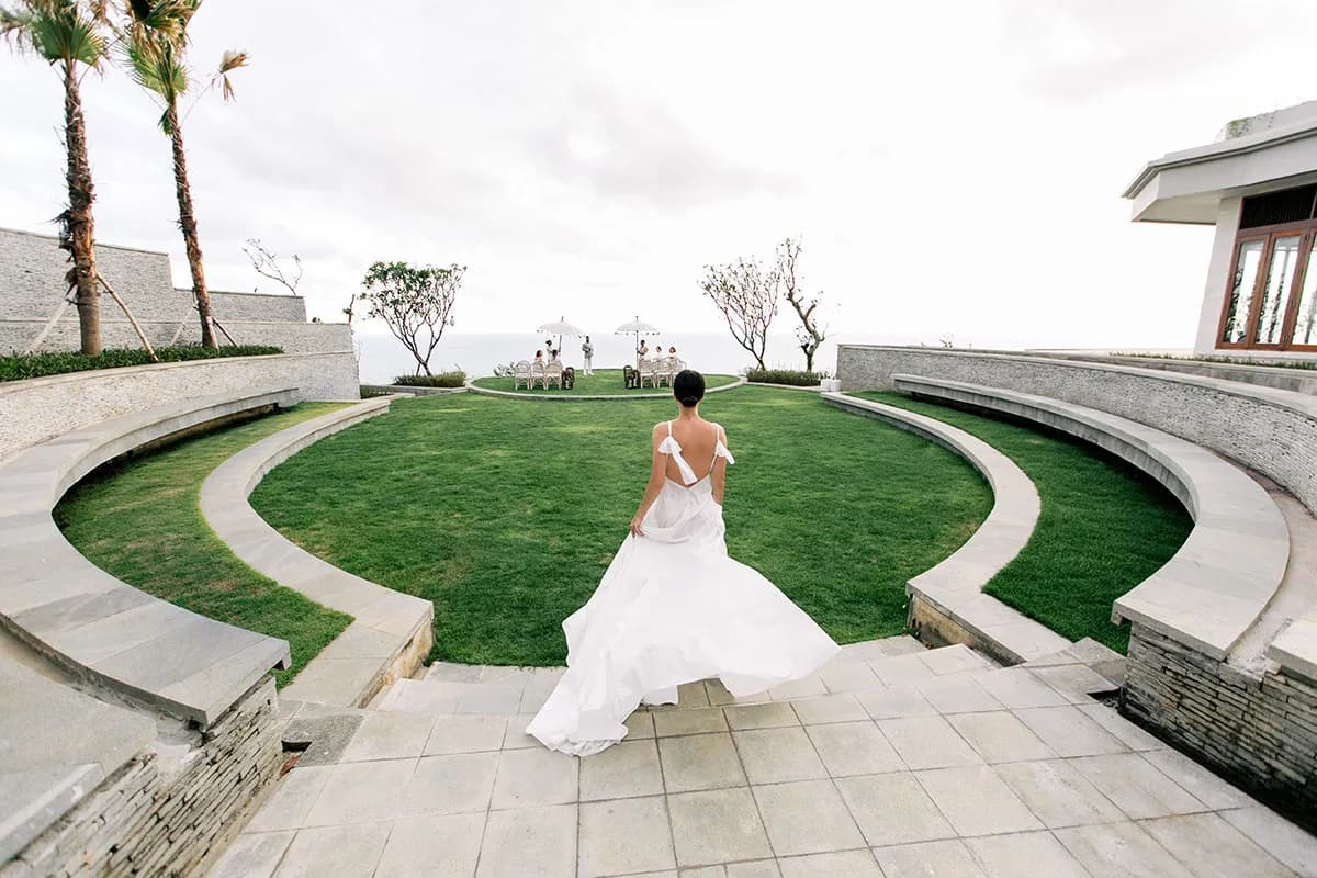 Ocean-view ceremony setting on Andakara Lawn at Six Senses Uluwatu Bali