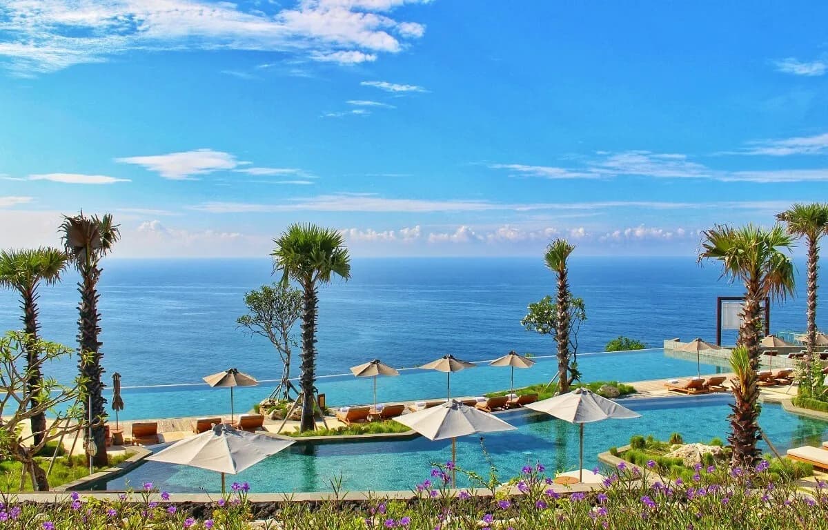 Six Senses Uluwatu Bali limestone cliff and Indian Ocean at sunrise