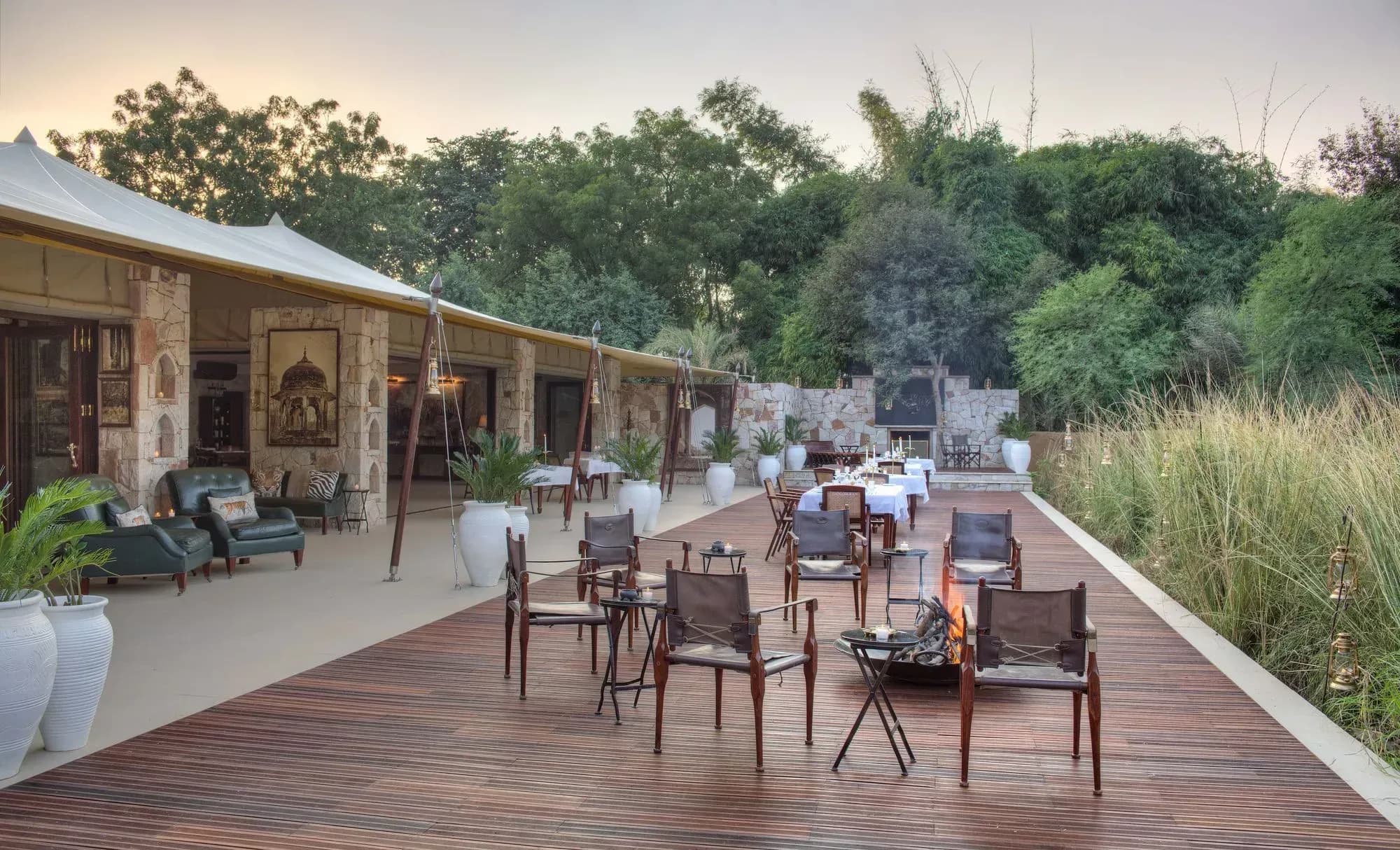 Open garden clearing within the SUJÁN Sher Bagh tented camp grounds, Ranthambore