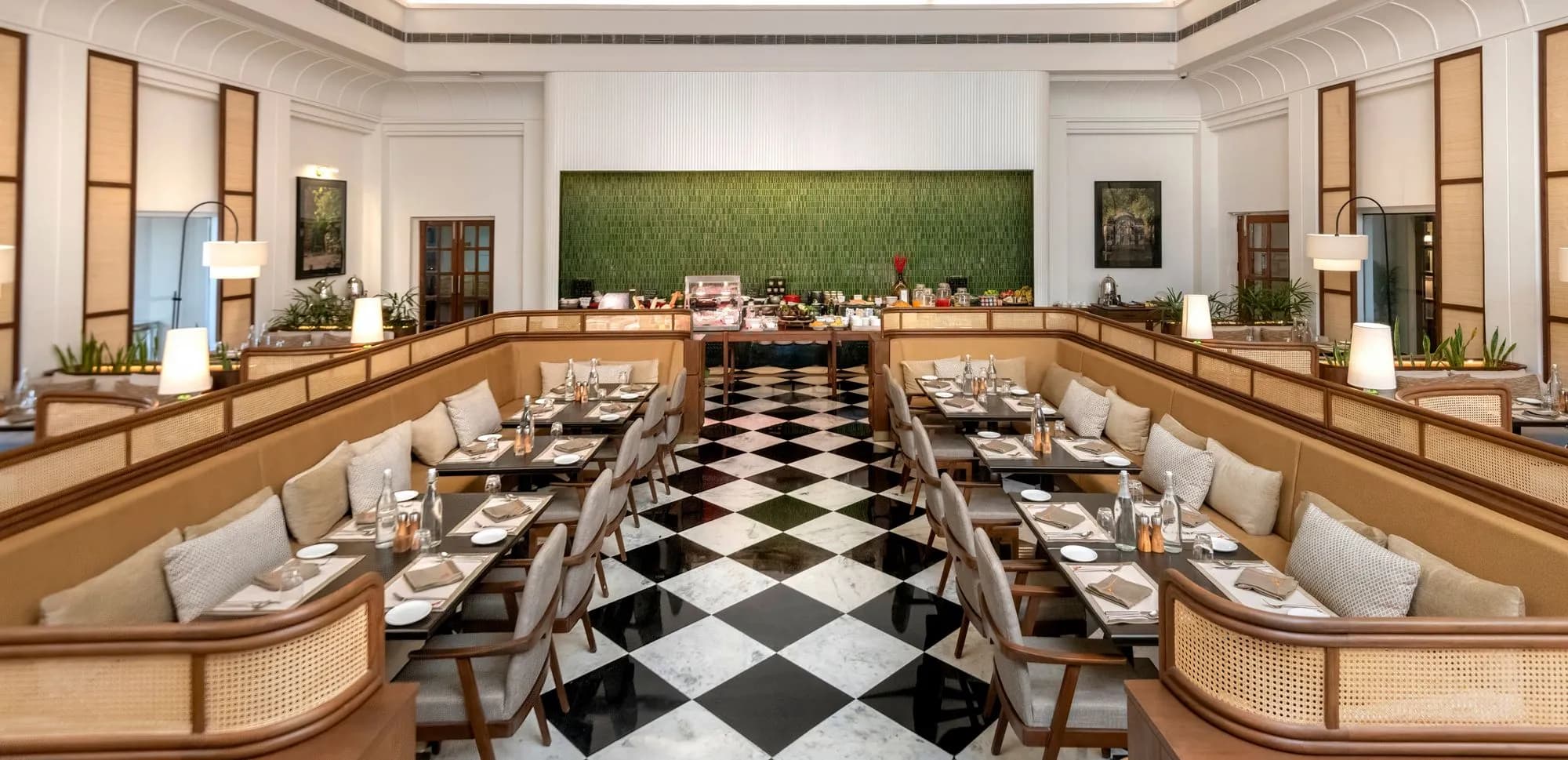 Taj fine-dining presentation and hospitality at Taj Sawai Ranthambore