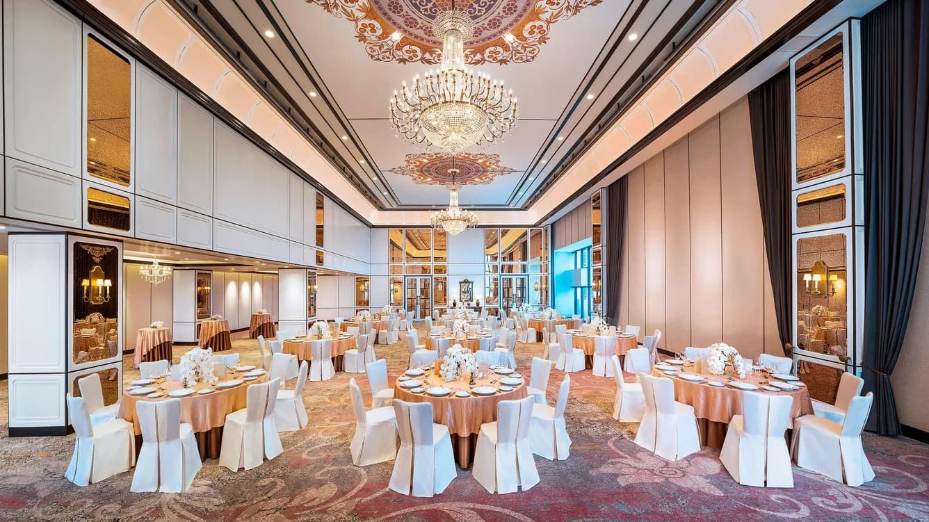 Banquet table setting and decor detail at The Athenee Hotel Bangkok
