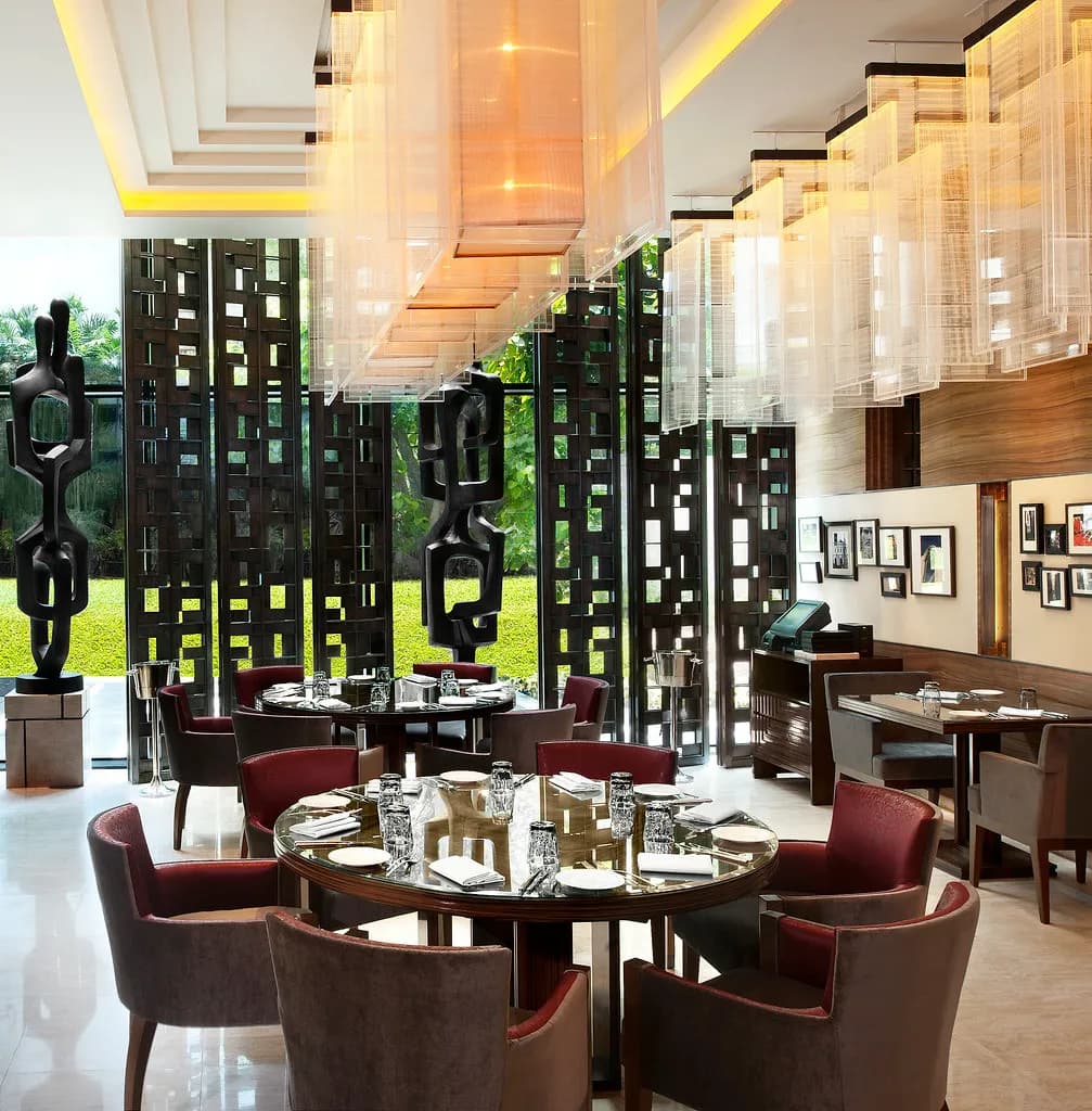 Jojo Italian restaurant dining room at The St. Regis Bangkok