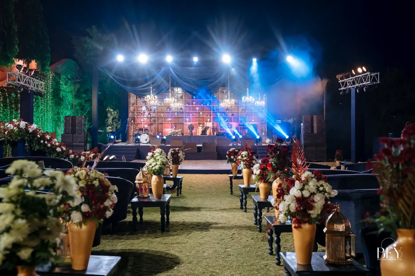 Evening reception stage production at a luxury Jaipur palace setting