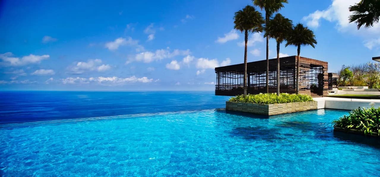 Alila Villas Uluwatu clifftop Sunset Cabana floating over the Indian Ocean on the Bukit Peninsula, Bali