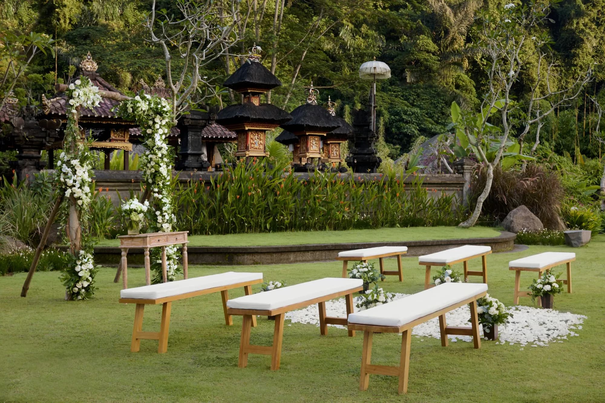 Temple Lawn wedding setting against a heritage temple and lush greenery at Mandapa Ubud Bali