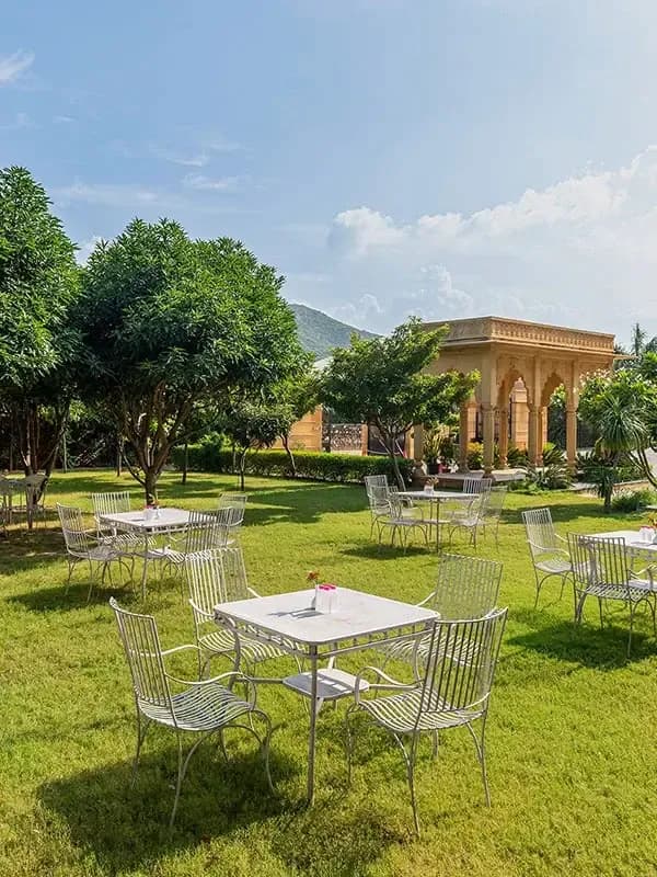 Aravali Lawn, the large open garden wedding lawn at Sahdev Bagh Pushkar