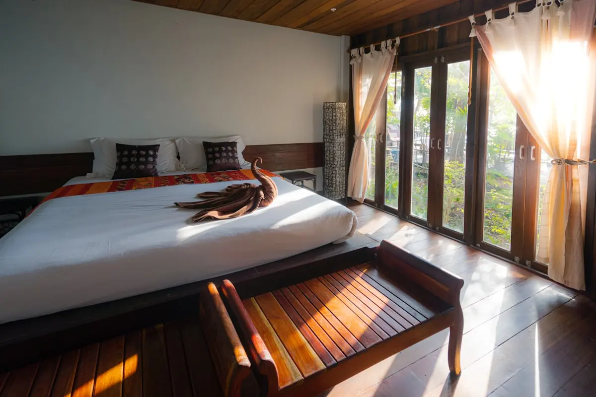 Hospitality & Travel Logistics