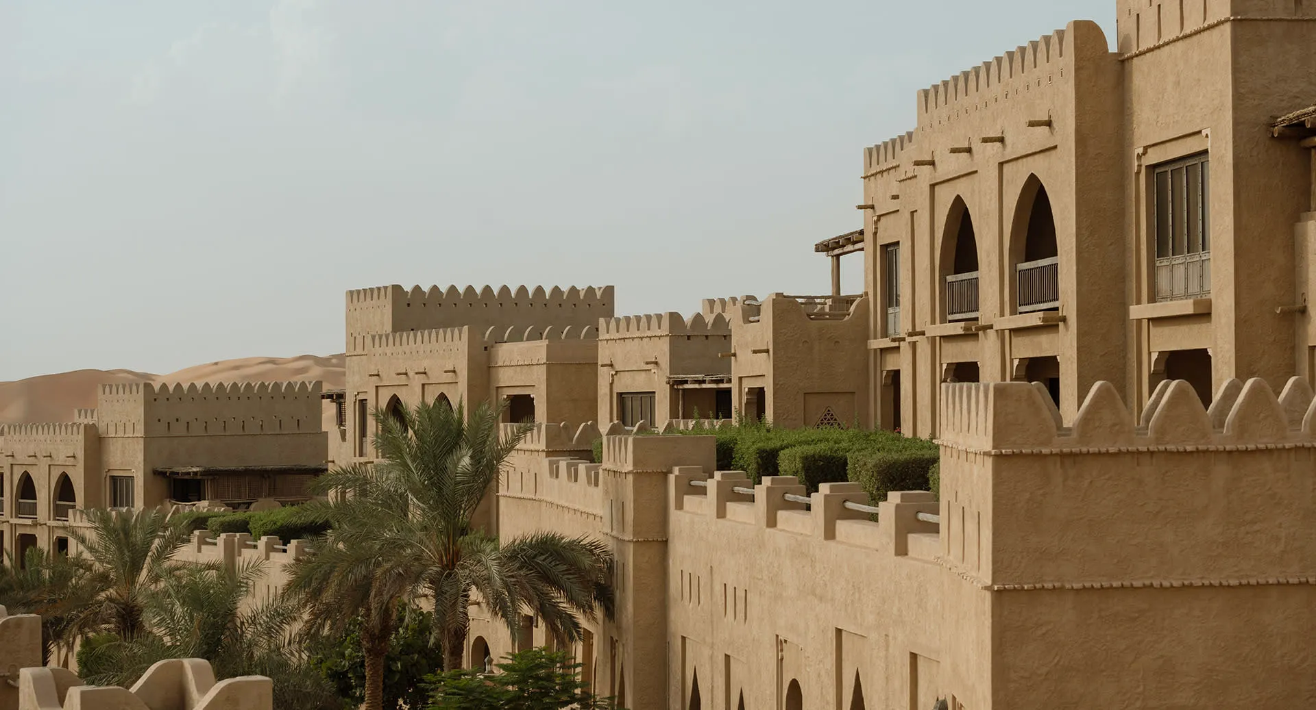 Anantara Qasr Al Sarab Desert Resort, Abu Dhabi — luxury wedding venue in Liwa (Al Dhafra), Abu Dhabi