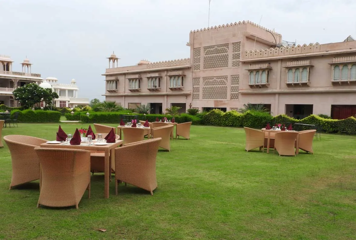 Resort restaurant dining and Rajasthani hospitality at Bhanwar Singh Palace Pushkar