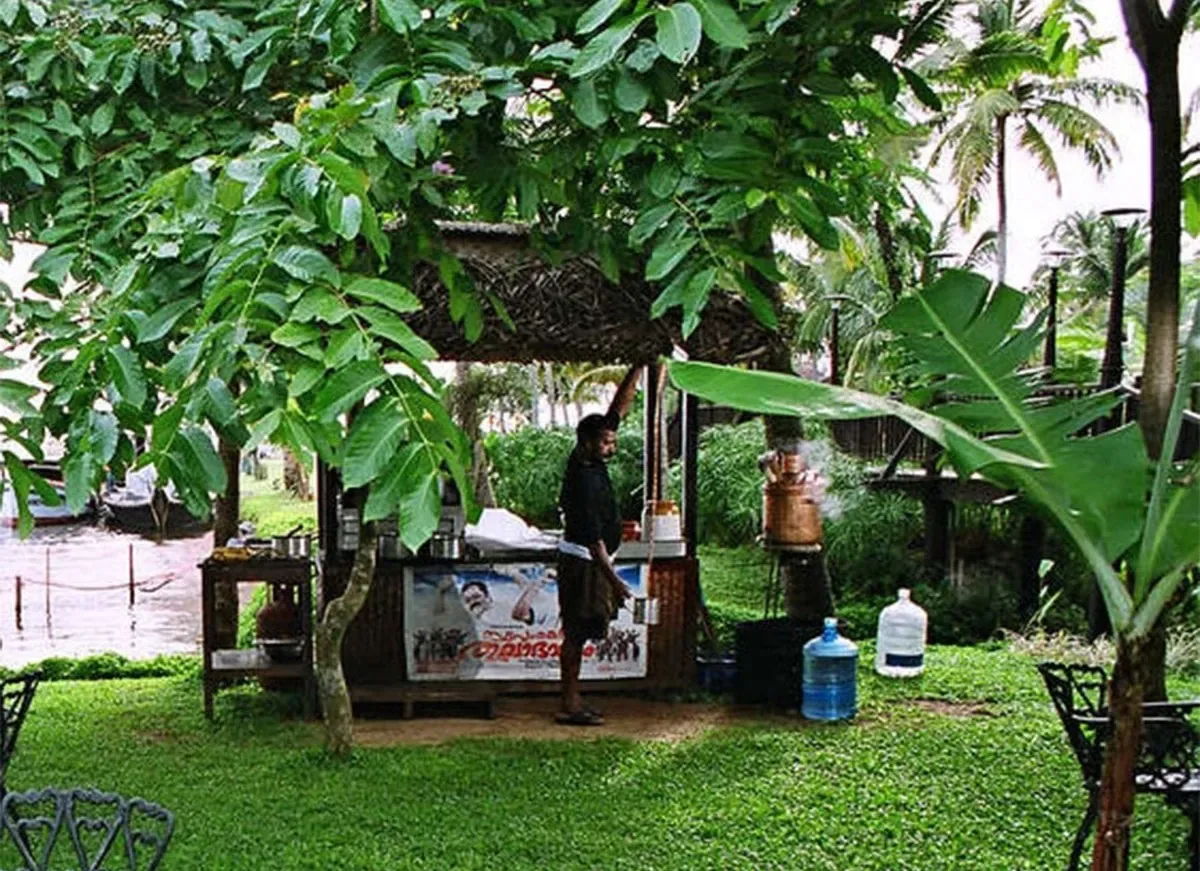 Thattukada tea shop at Kumarakom Lake Resort
