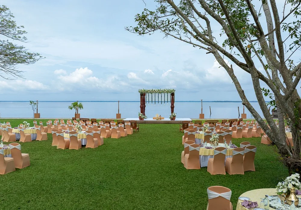 Vembanad lawn reception at Kumarakom Lake Resort