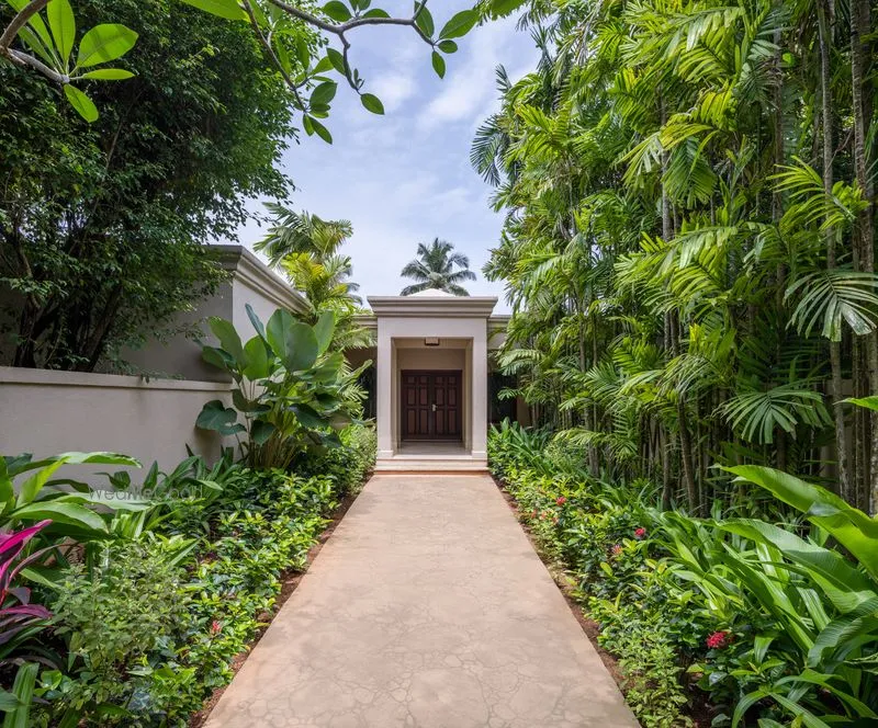 Lobby arrival lounge at The St. Regis Goa Resort in South Goa