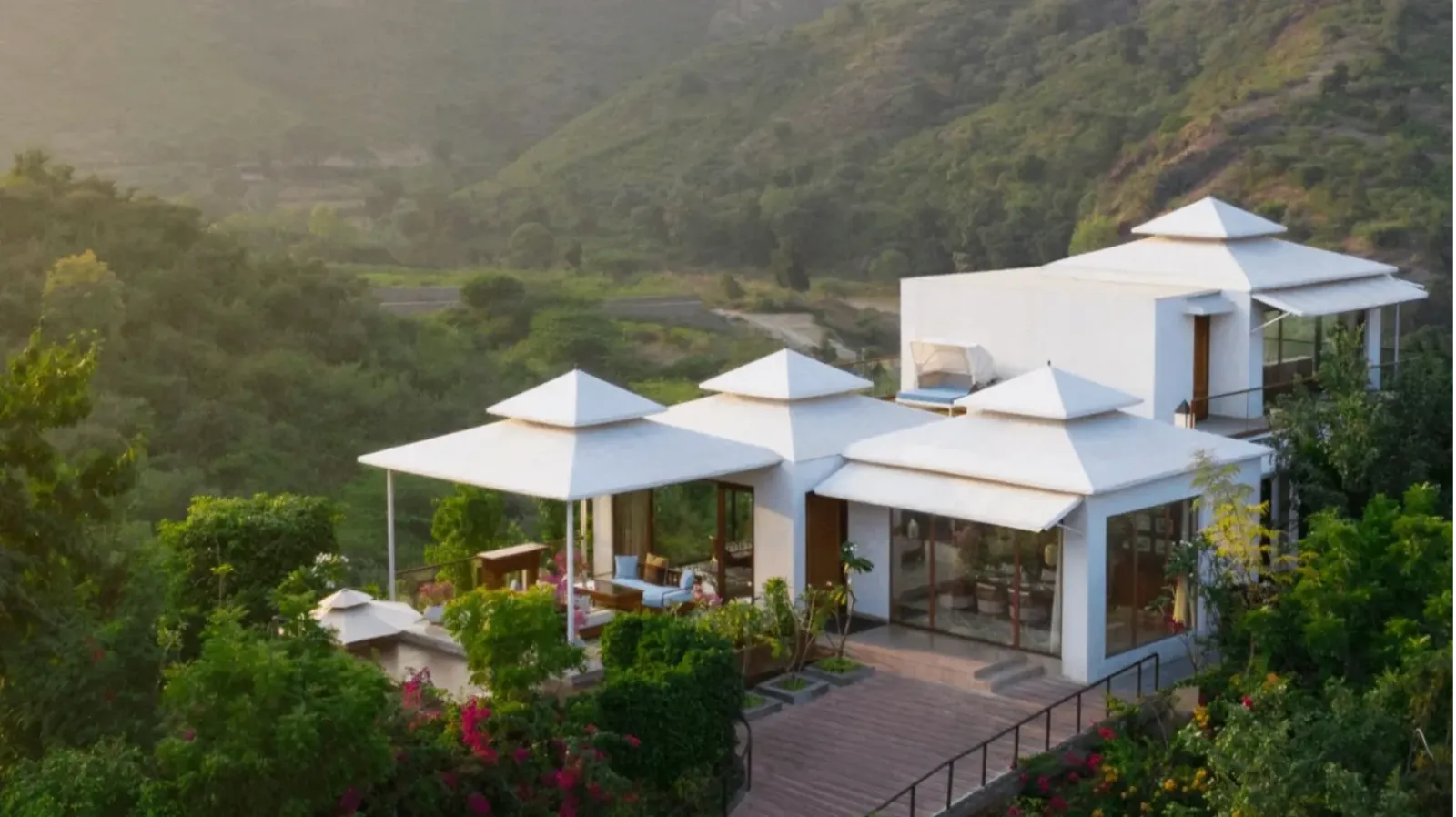 Arrival porte-cochere and entrance at Taj Aravali Resort and Spa Udaipur